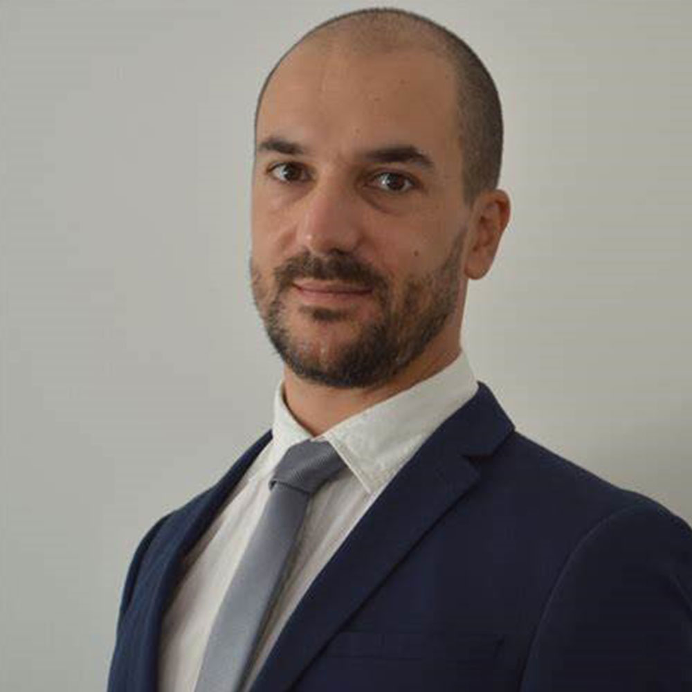 Dr Miguel Nery