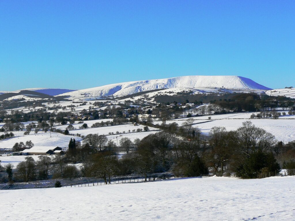 Pendle Hill Landscape - pic from Dave Penney, PCAG