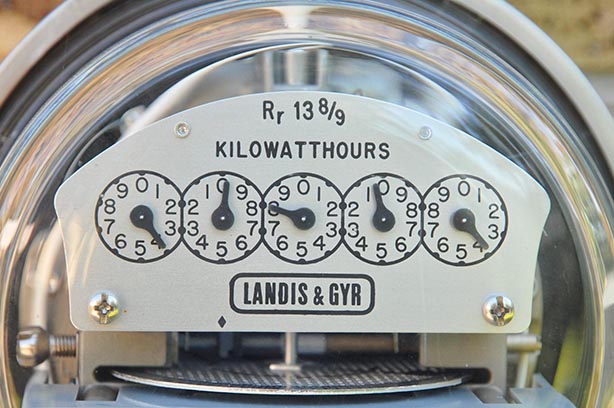 Electricity Meter - pic by Robert-Linder on Unsplash