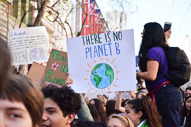 Climate Change 4 (protest) - pic by Li-An-Lim on Unsplash