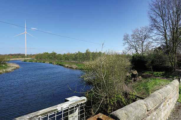 Artist’s impression of the proposed wind turbine at Strand Bridge, Sollom.
