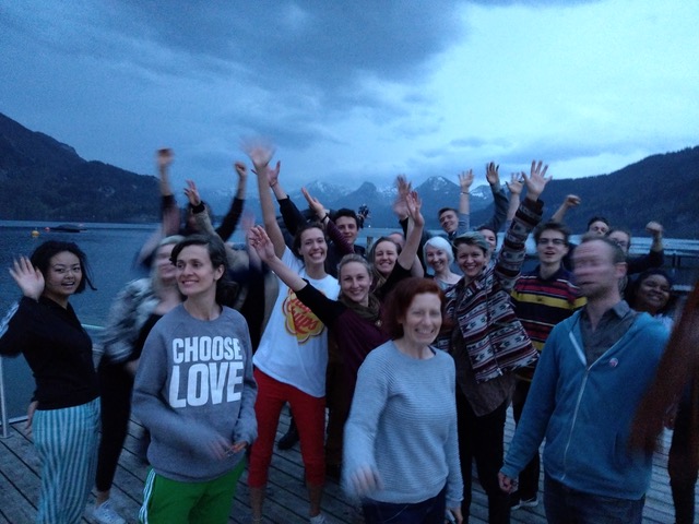 Cli-Mates Project 2018, students standing on a boardwalk waving