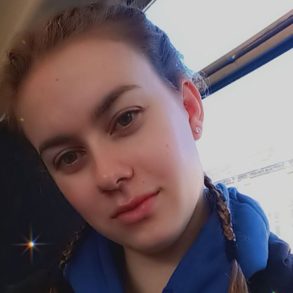 Headshot of Charlie Mason